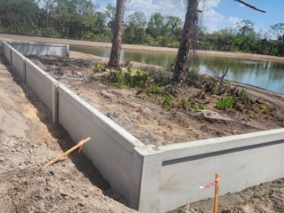 concrete-retaining-walls-waterfront-erosion-control concrete retaining walls waterfront erosion control