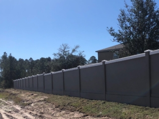 gray-precast-privacy-walls-residential-florida Gray precast privacy walls for residential community