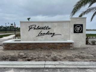 luxury-monument-sign-precast-concrete-waterfront Luxury precast concrete monument sign for waterfront community in Florida