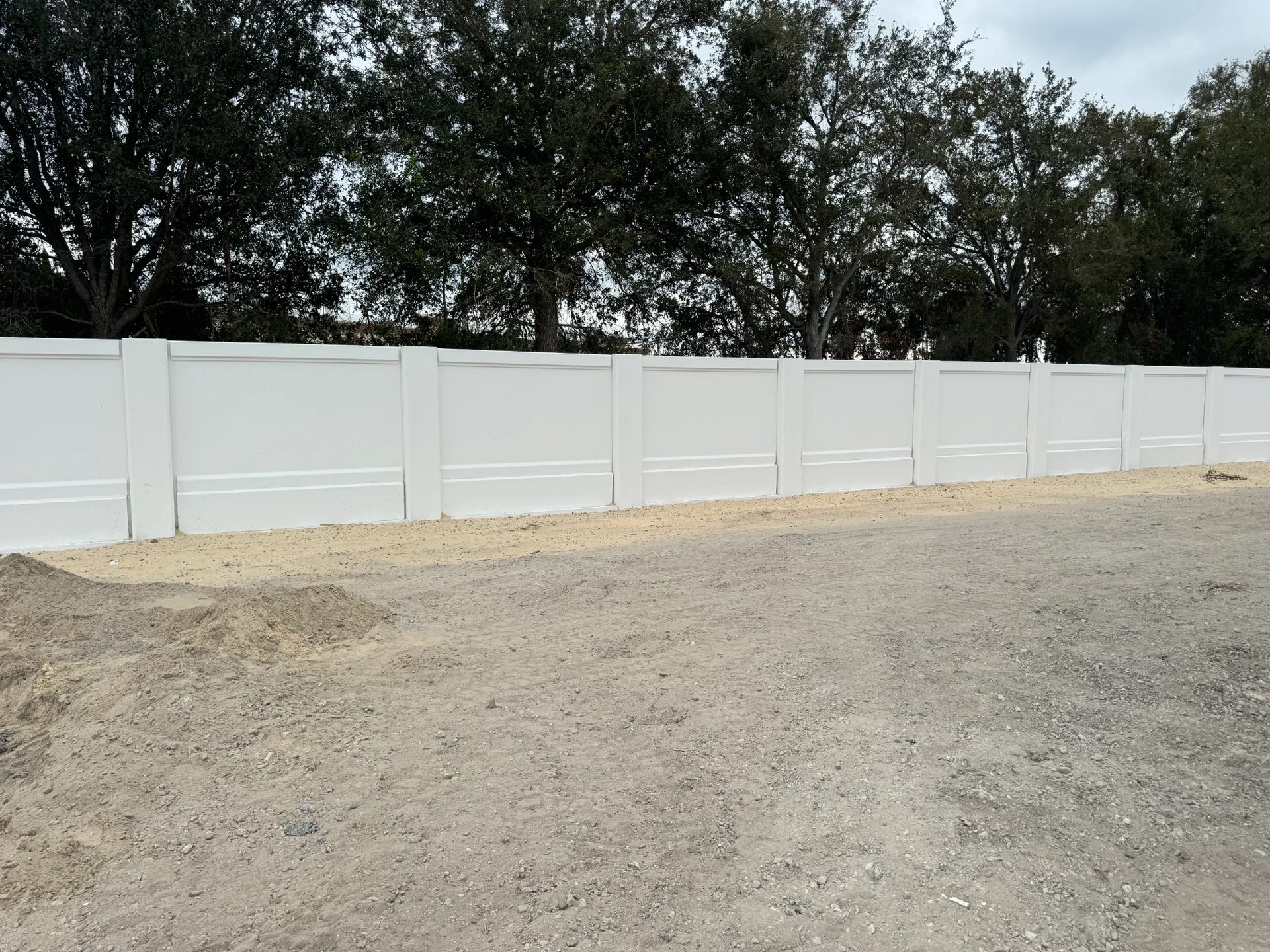 Precast concrete retaining wall structural repair and installation in Florida