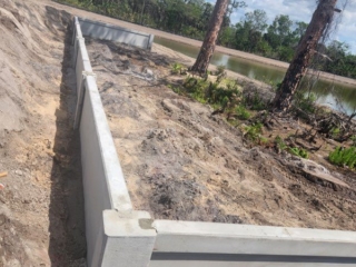 precast-retaining-wall-lakefront-florida precast retaining wall lakefront Florida